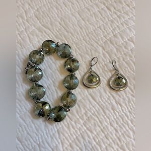 💚Kenneth Cole bracelet and earrings
